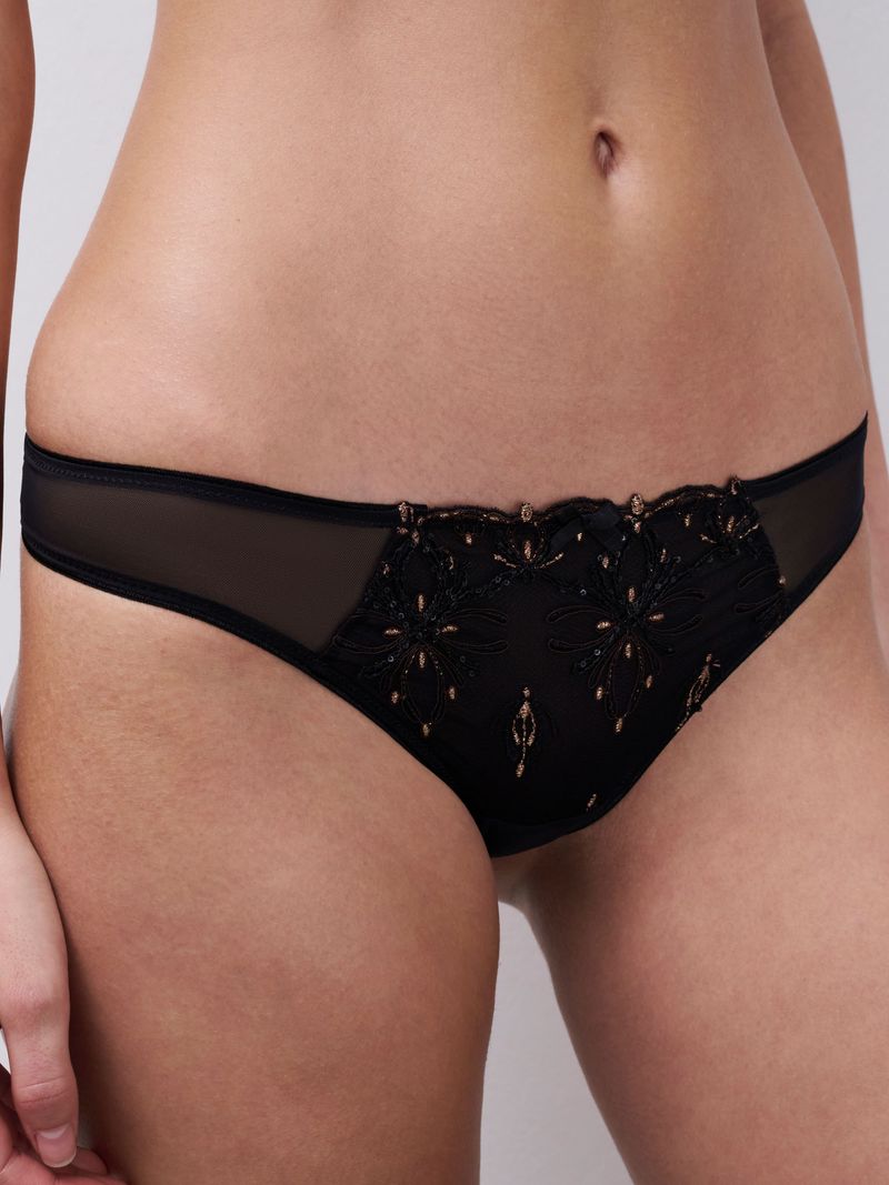 C26090 Champs Elysees Dazzling Black E17