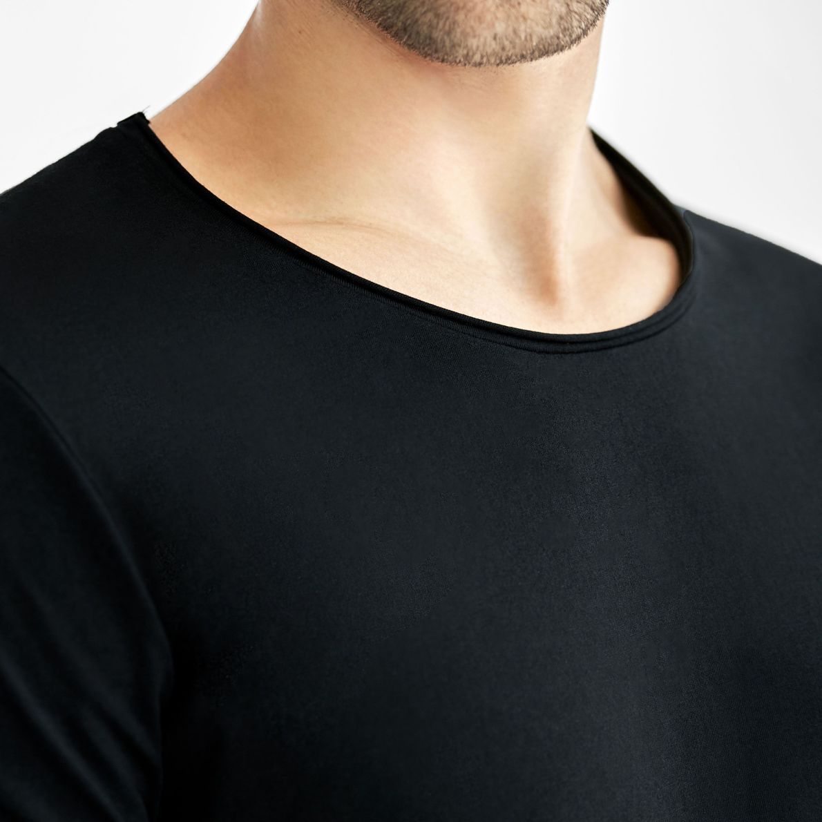 Bread & Boxer Crew-Neck Relaxed Black