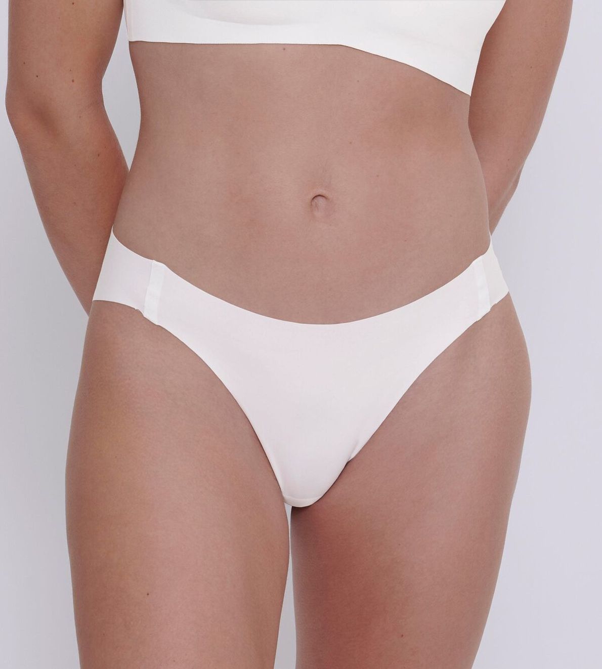 Sloggi Zero Feel 2.0 High Leg Silk White Gz