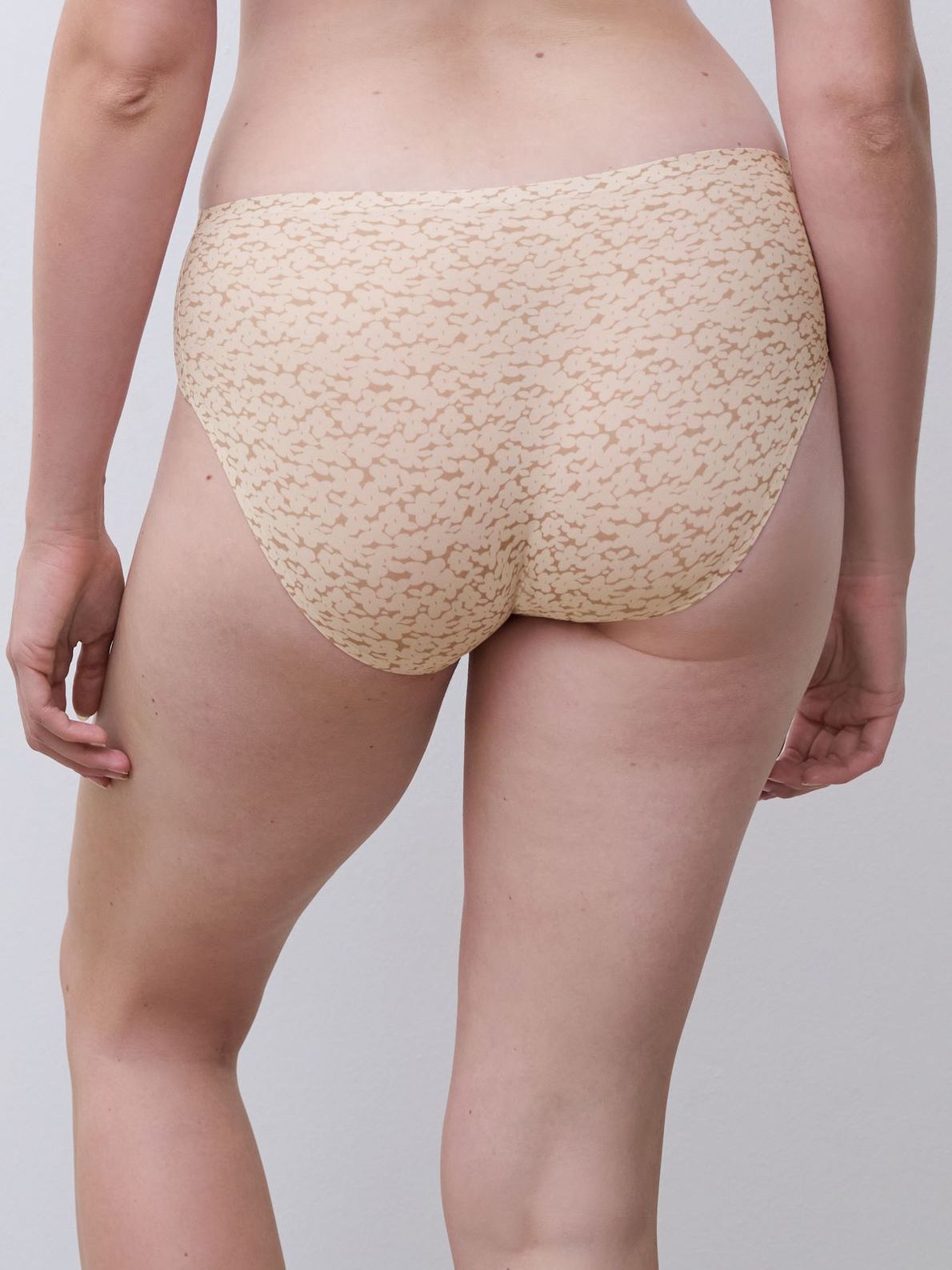 C11D40 Soft Stretch Hipster Norah Nude Print A88