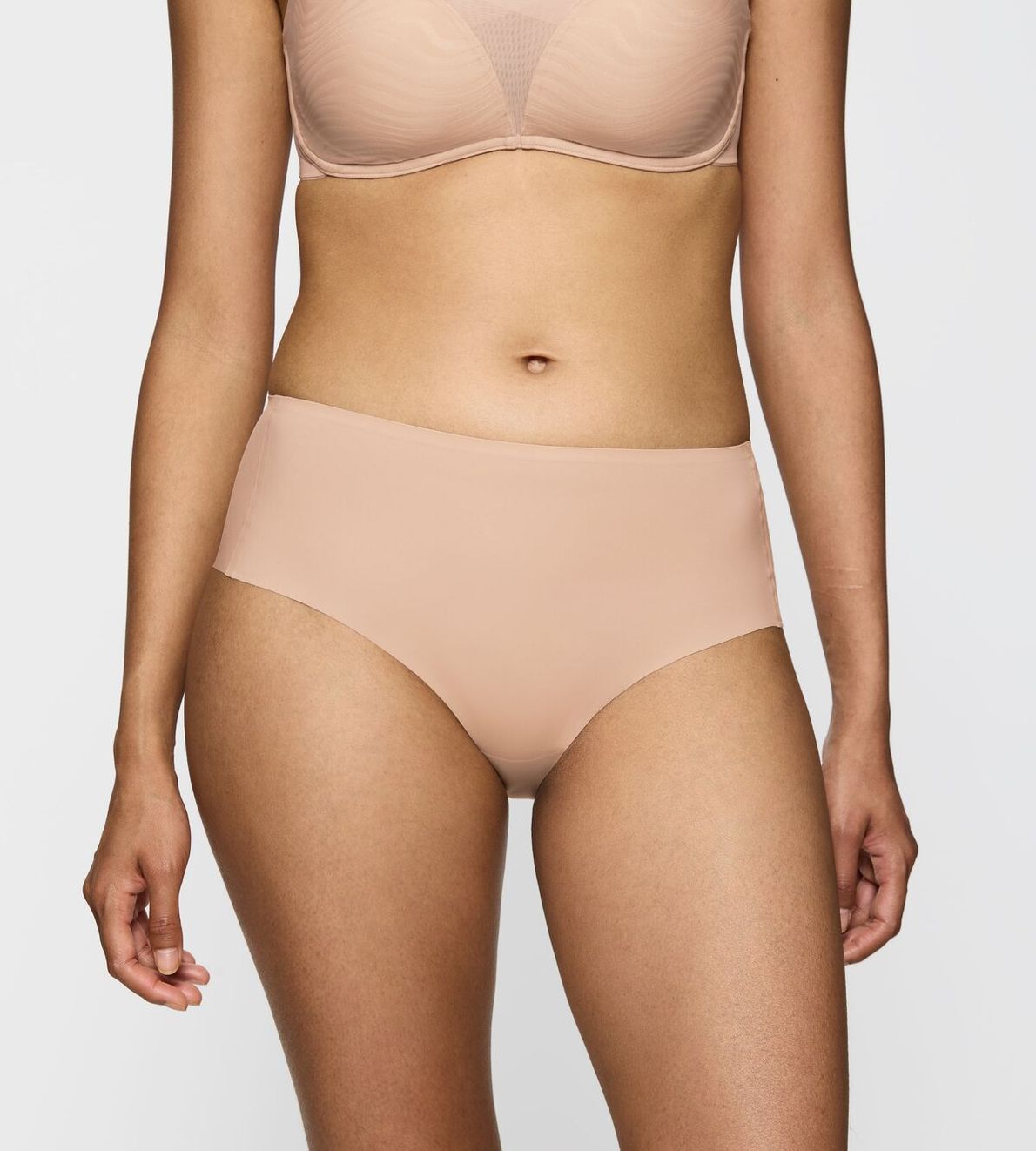 Smart Invisible Maxi Neutral Beige 00Ep