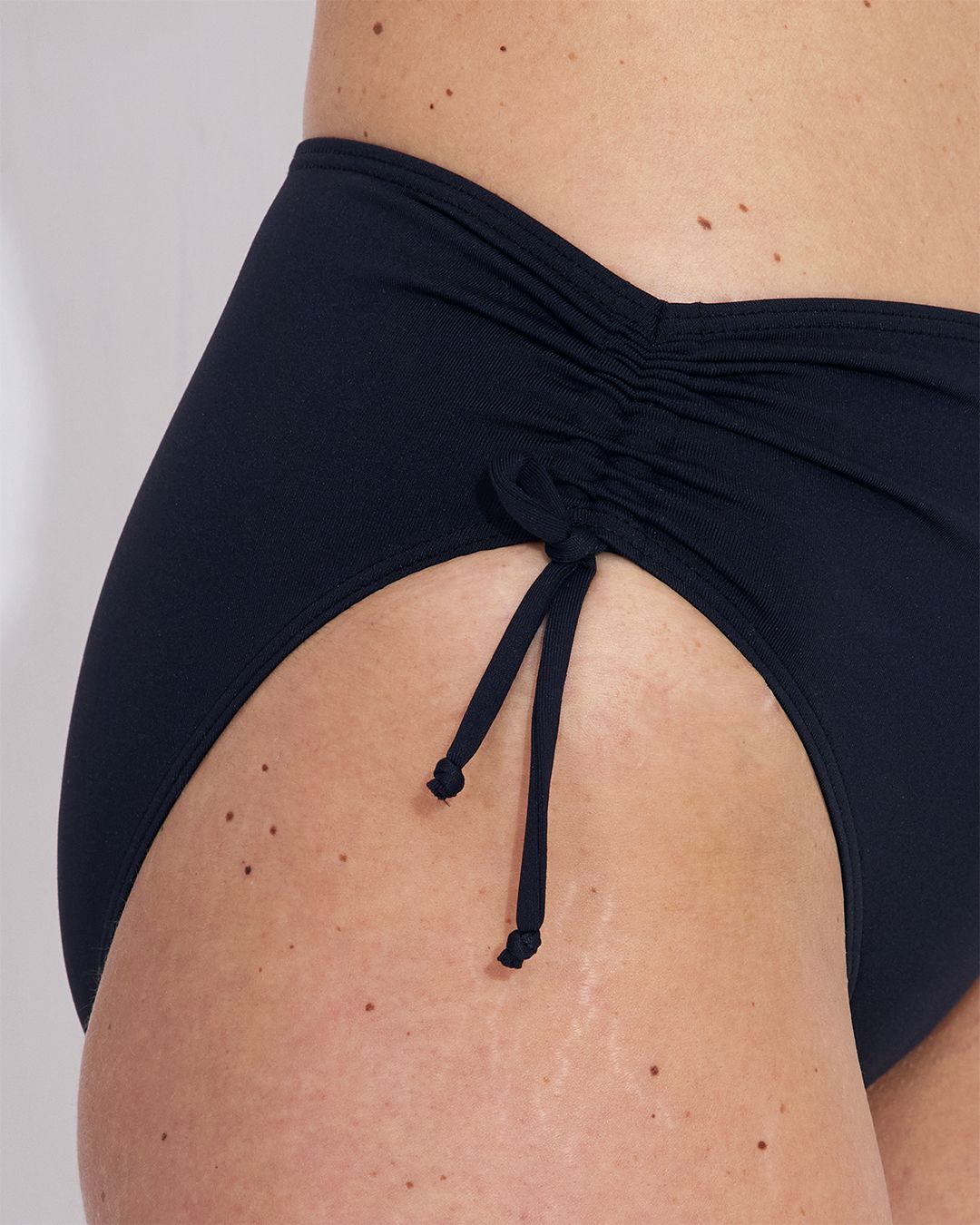 Maxi Tai Bottoms Black