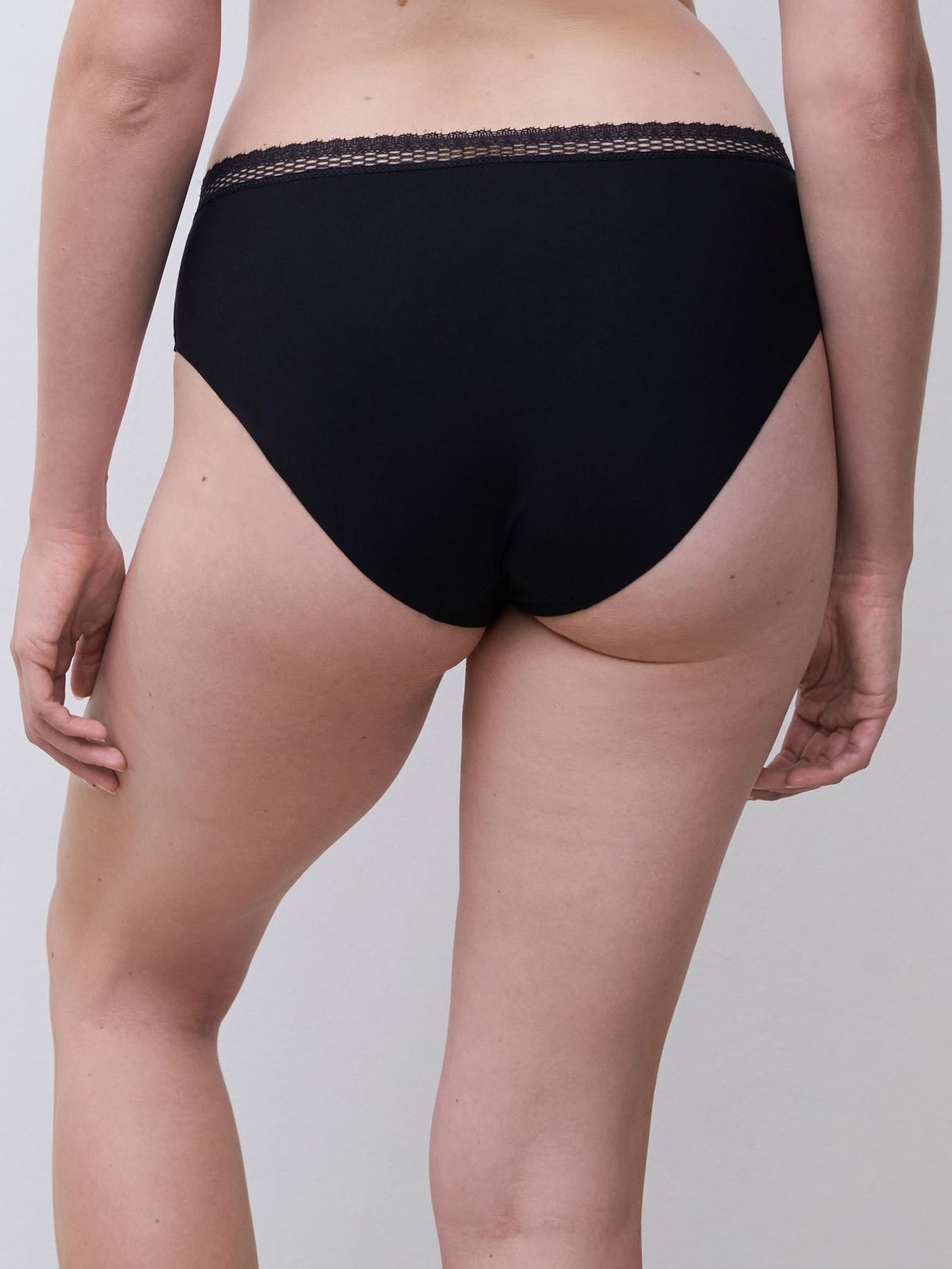 C17Oa3 Cozy Chic Black