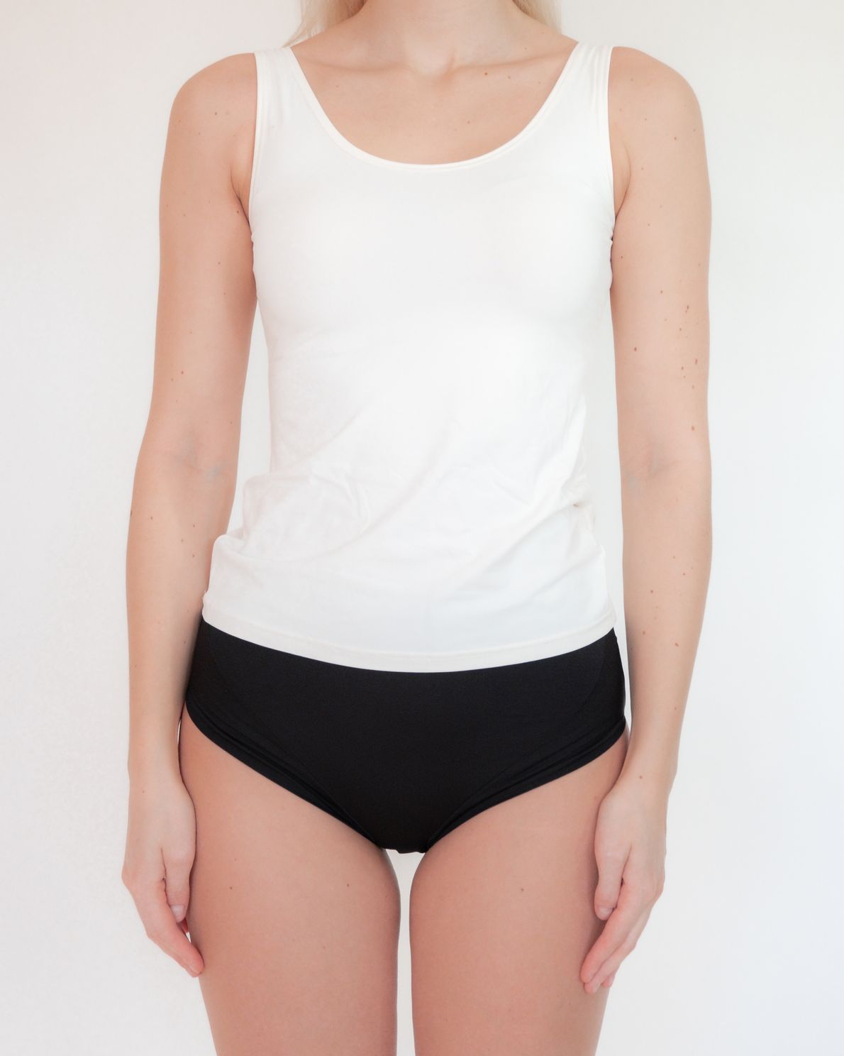 Avet 7590 Ivory