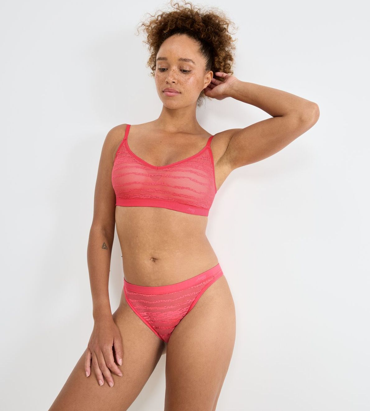 Sloggi Free Evolve Pu Lace Flamingo 00Ac