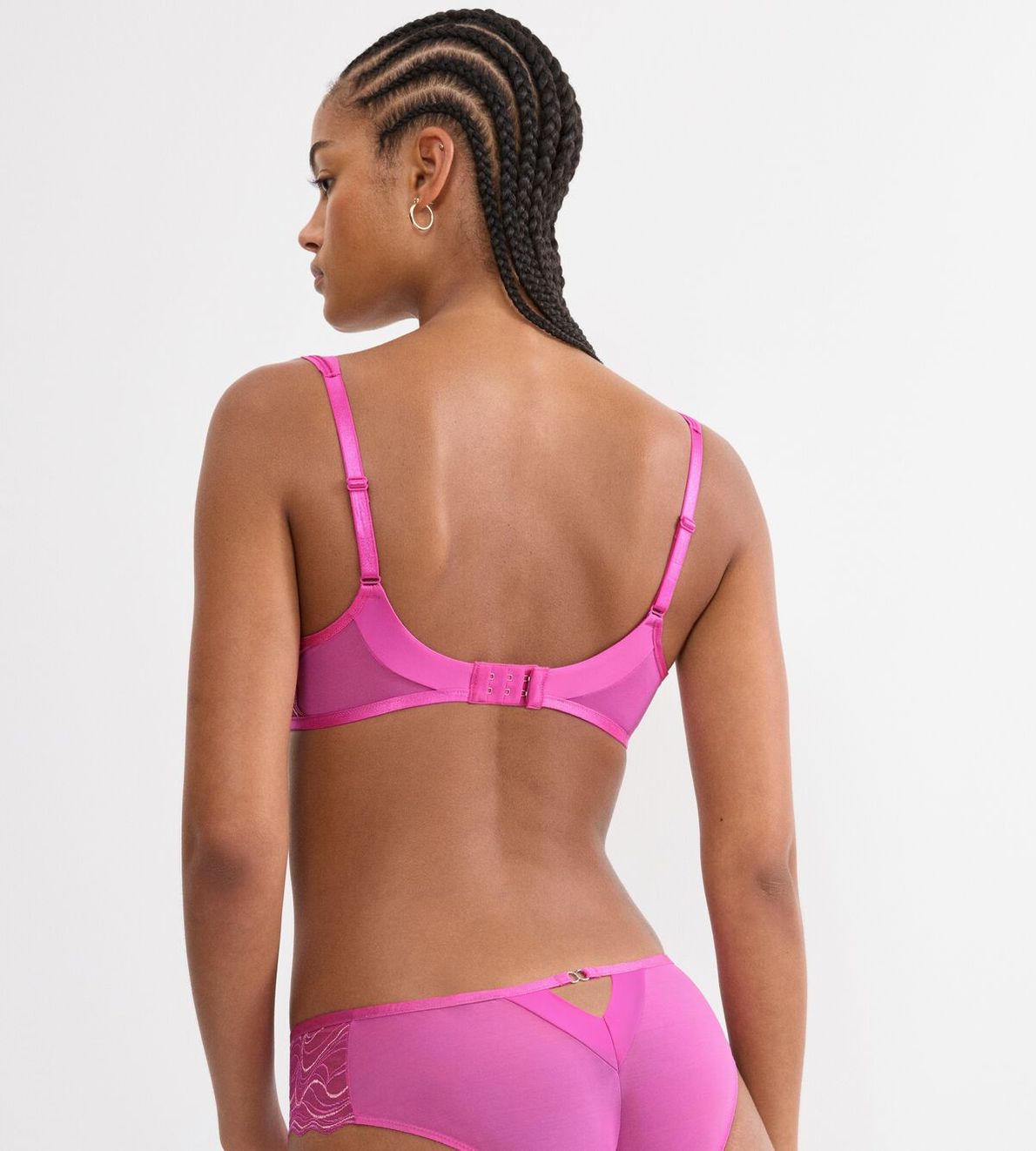 Palina Waves Of Glow Wh Plum Fusion 1590