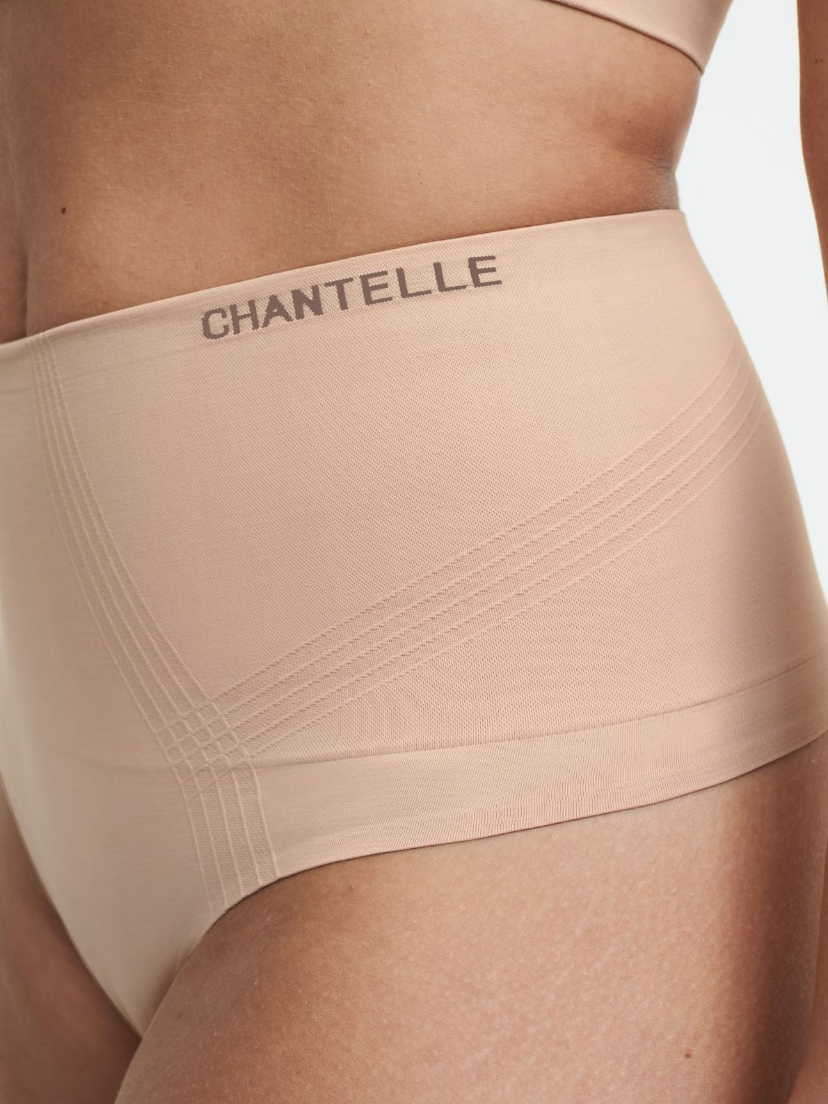C10U90 Smooth Comfort Clay Nude 00Q
