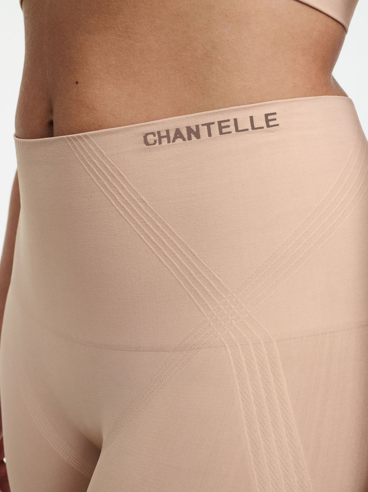 C10U50 Smooth Comfort Clay Nude 00Q