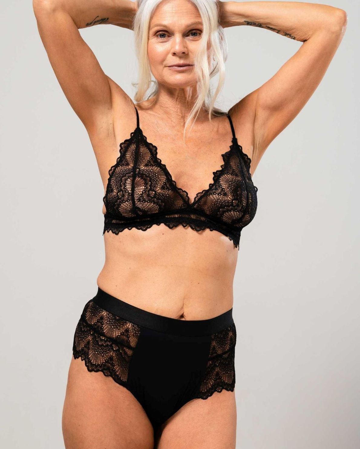 Lace Triangle Bralette Black