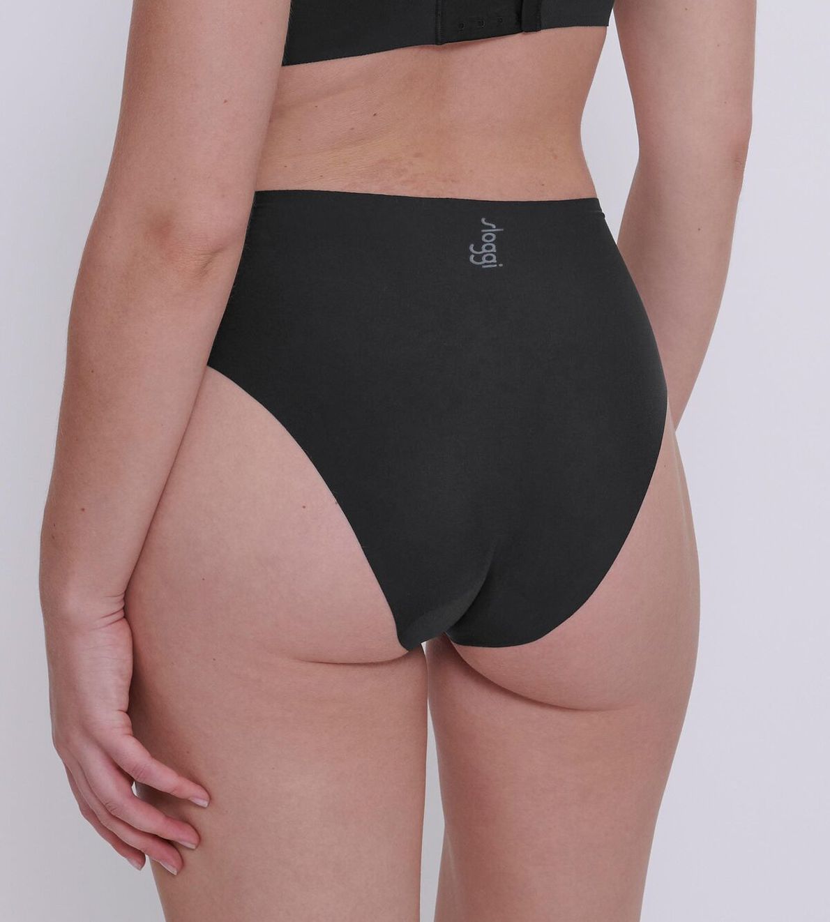 Sloggi Zero Feel 2.0 High Waist Black 04