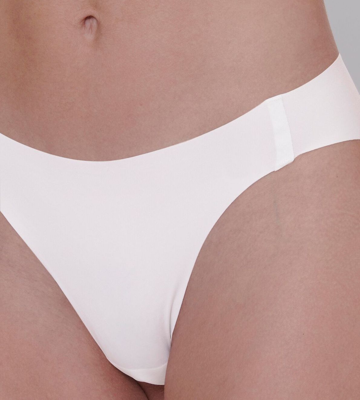Sloggi Zero Feel 2.0 High Leg Silk White Gz
