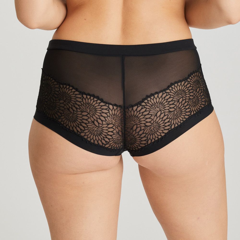 0563182 Sophora Black