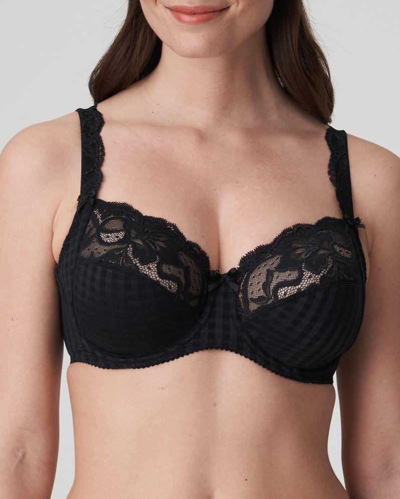 0162120 Madison Black