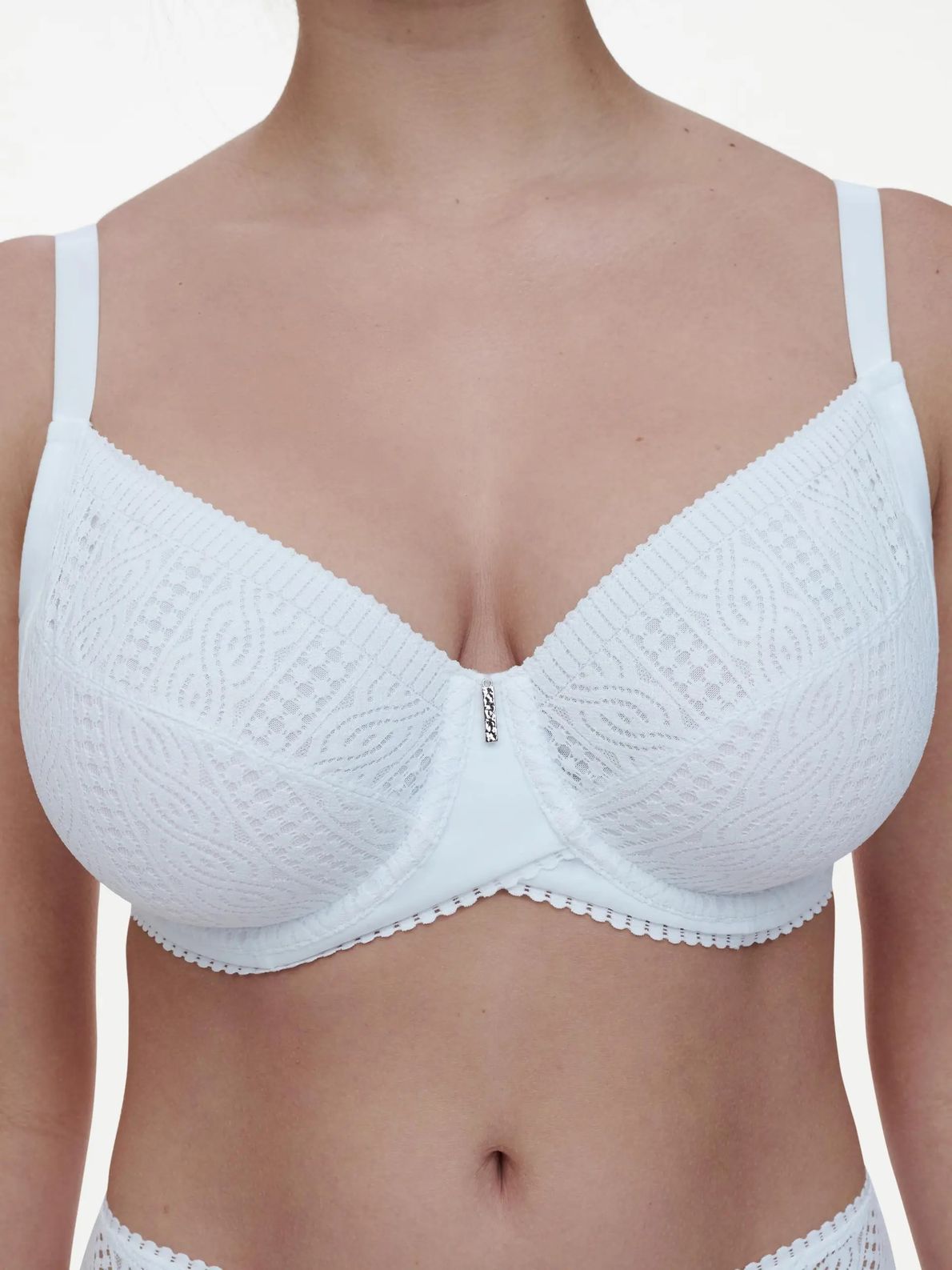 C915Mu Easy Support White 010