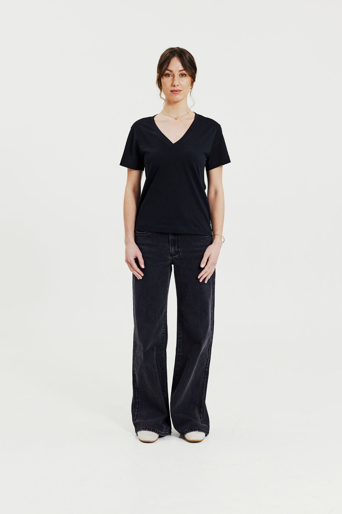 Bread & Boxer V-Neck Regular Black