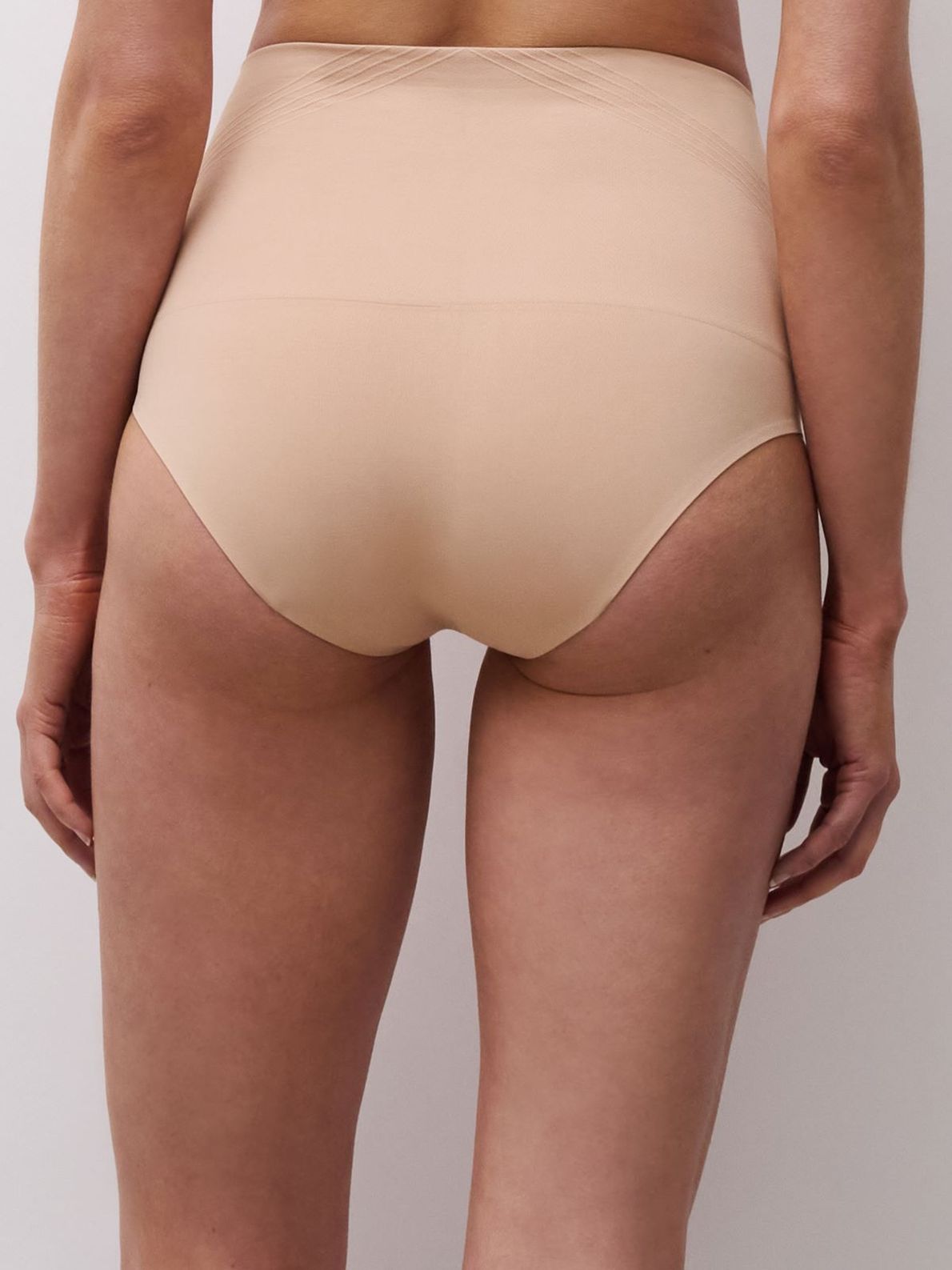 C10U70 Smooth Comfort Clay Nude 00Q