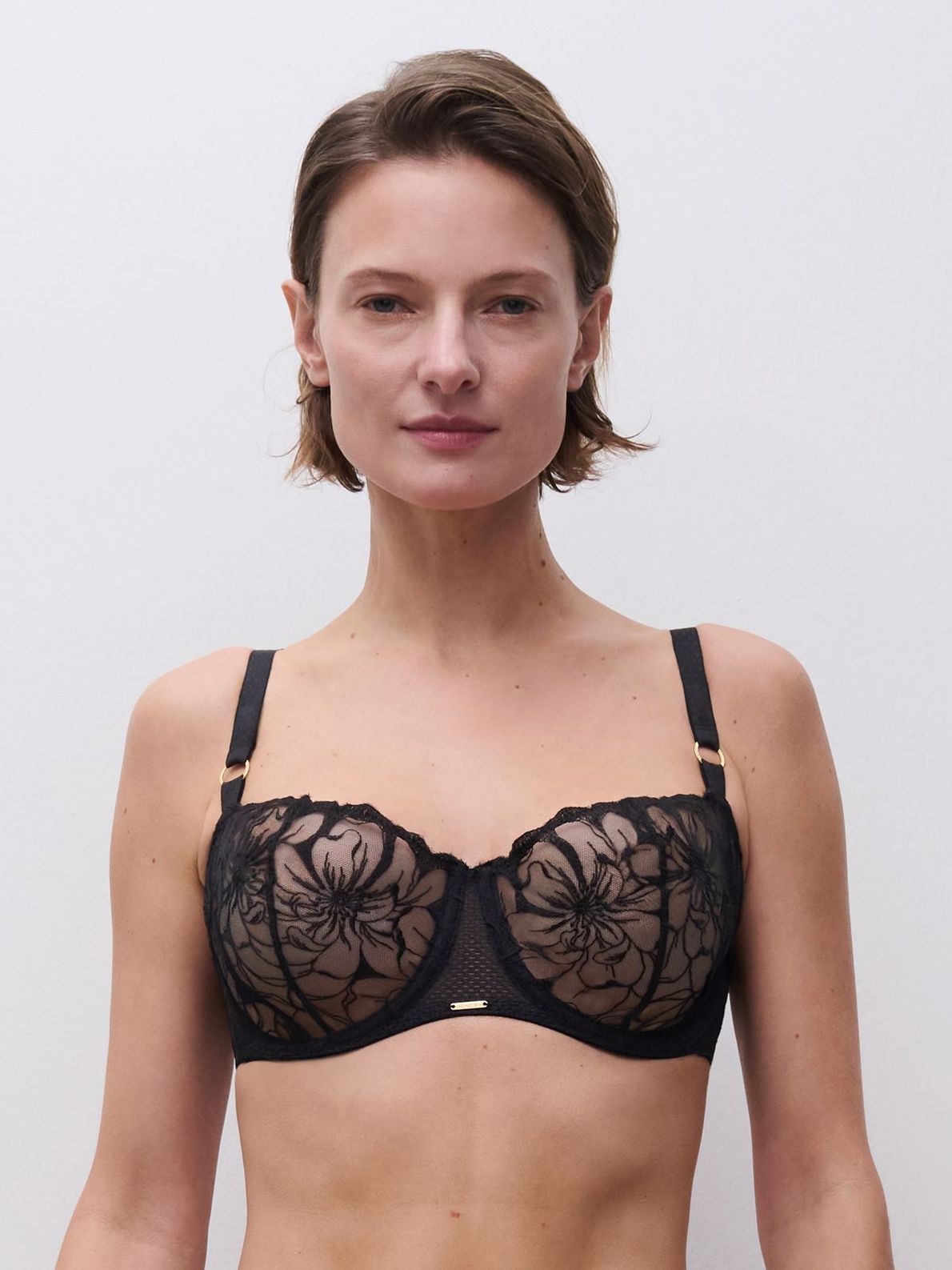 C12M50 Fleurs Black 011