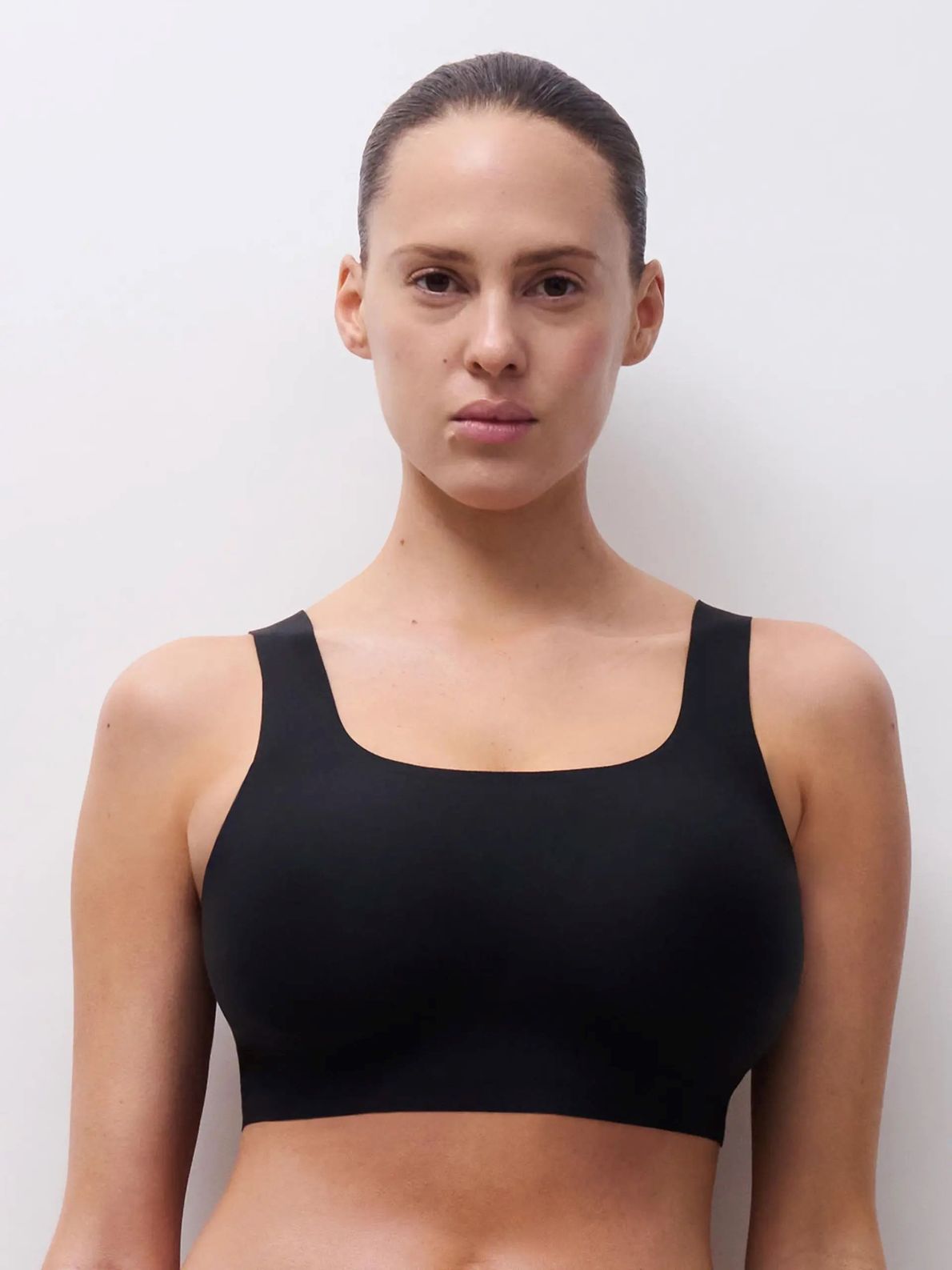C26Bq2 Soft Stretch Power Black 011