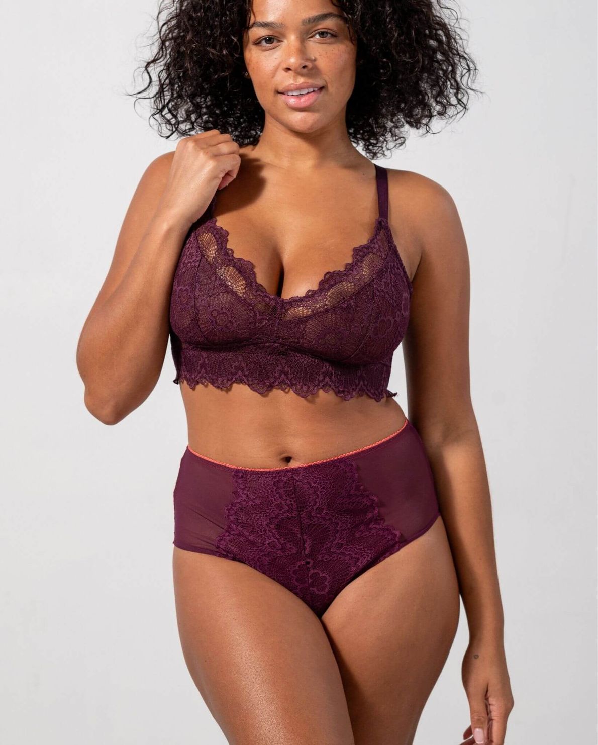 Lace Highwaist Briefs Cherry