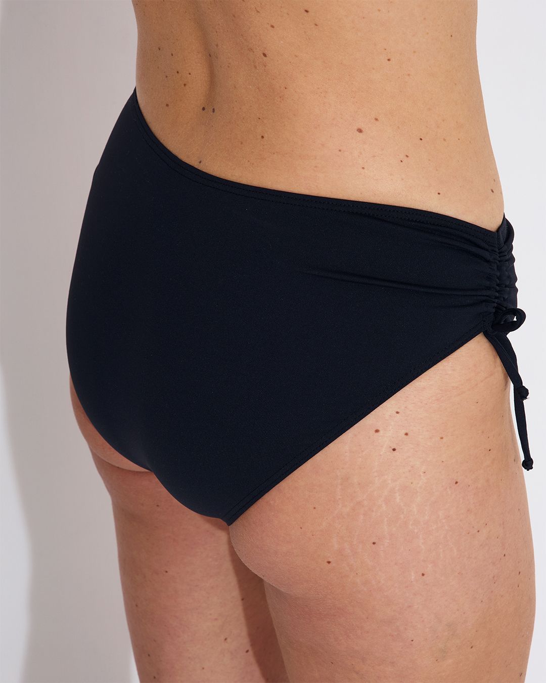 Maxi Tai Bottoms Black