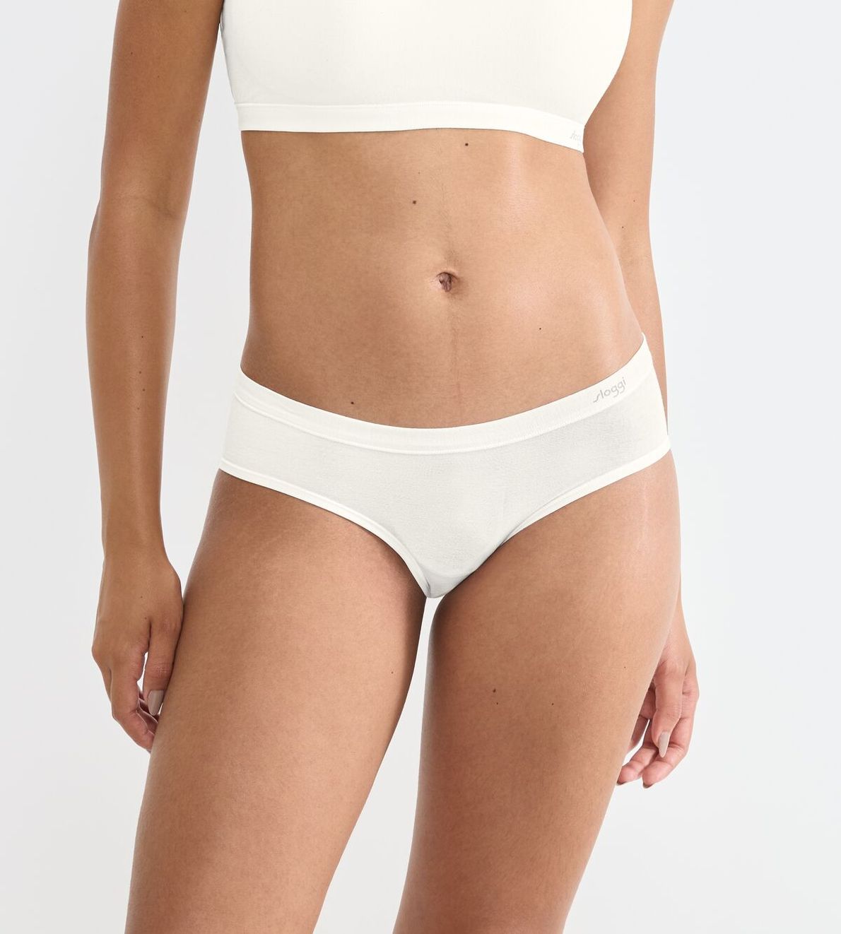 Sloggi Free Evolve Hipster Silk White 00Gz