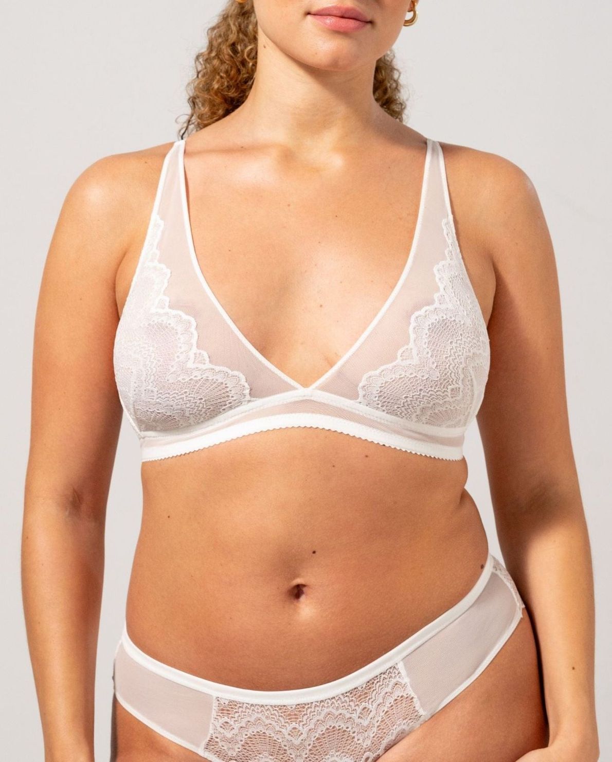 Lace Mesh Plunge Bralette Offwhite