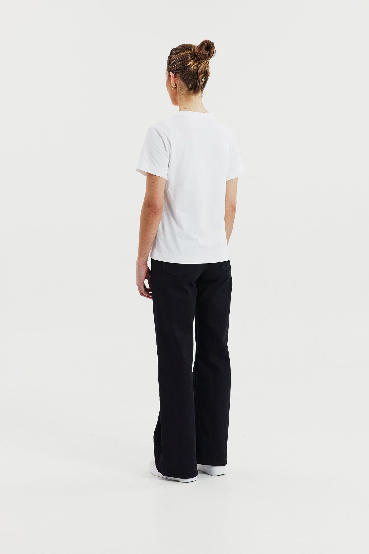 Bread & Boxer V-Neck Regular White