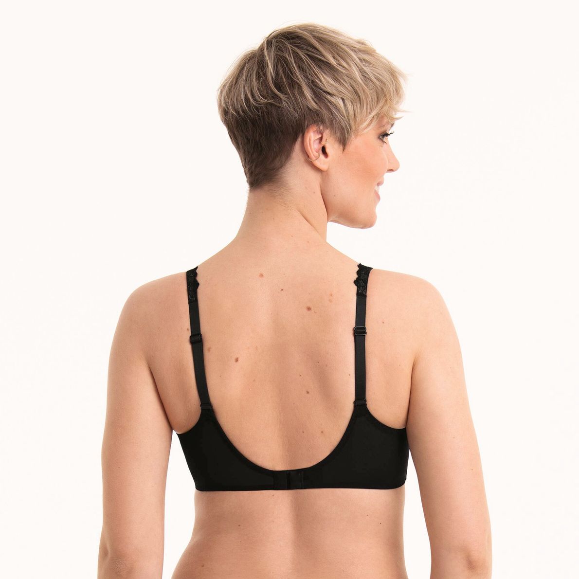5294 Eloise Black 001