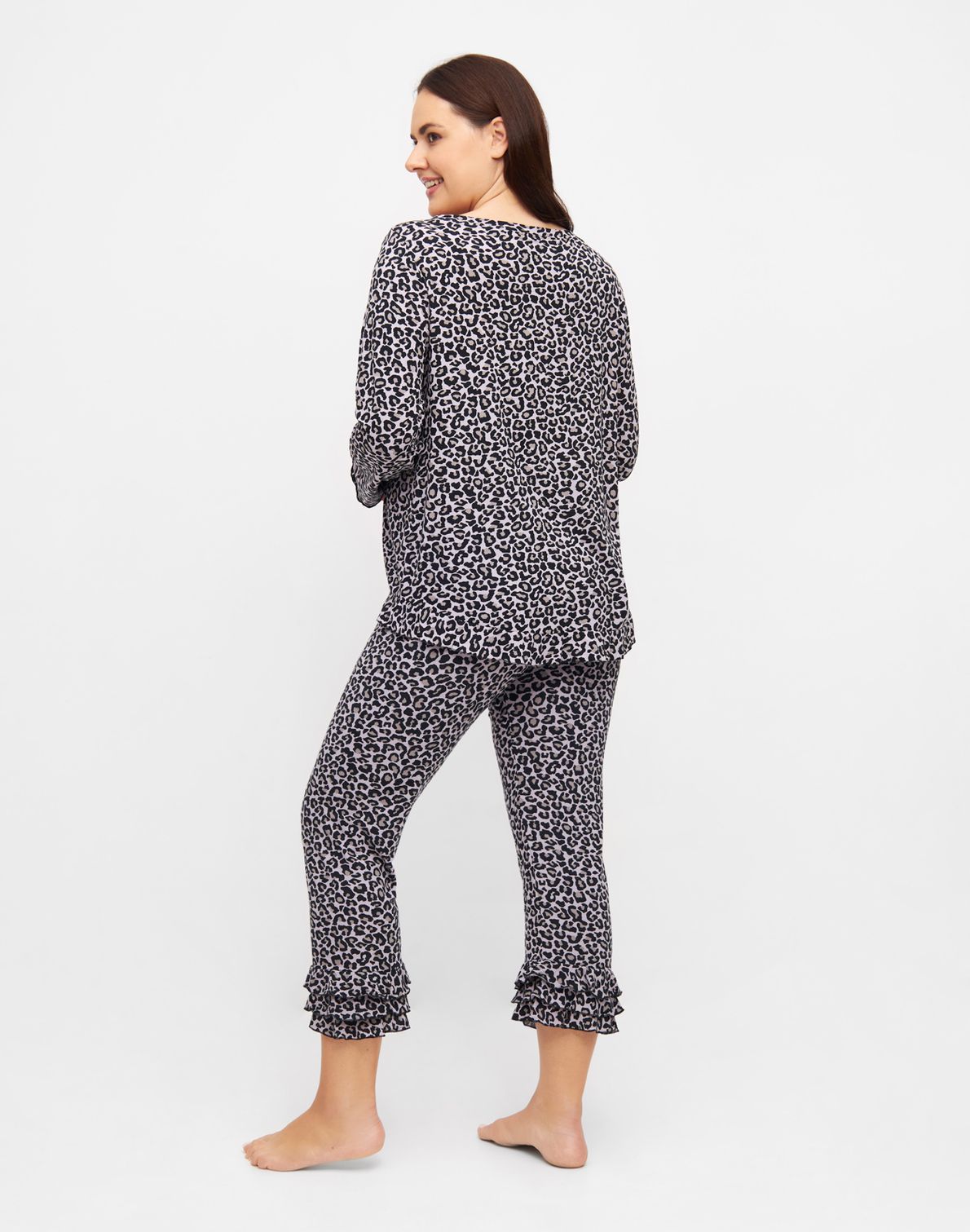 Maya Sweater Leo