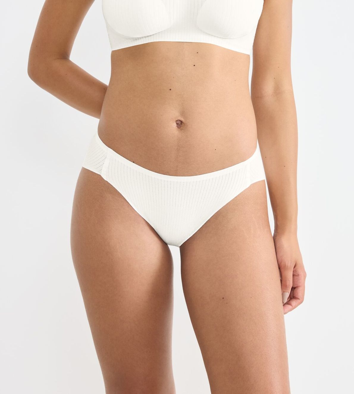 Sloggi Zero Feel Pure High Leg Silk White 00Gz