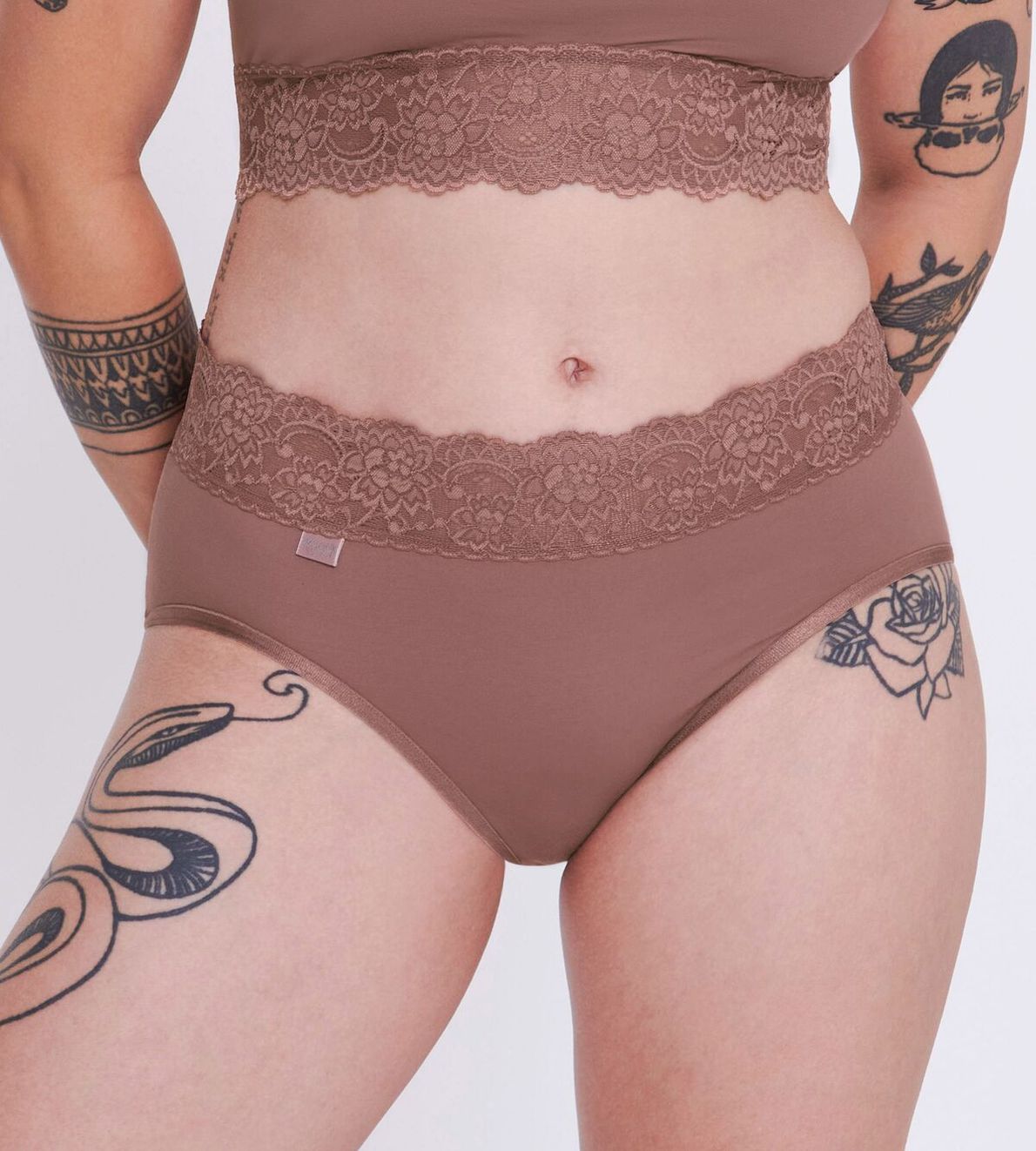 Sloggi Romance Midi Cacao 1141