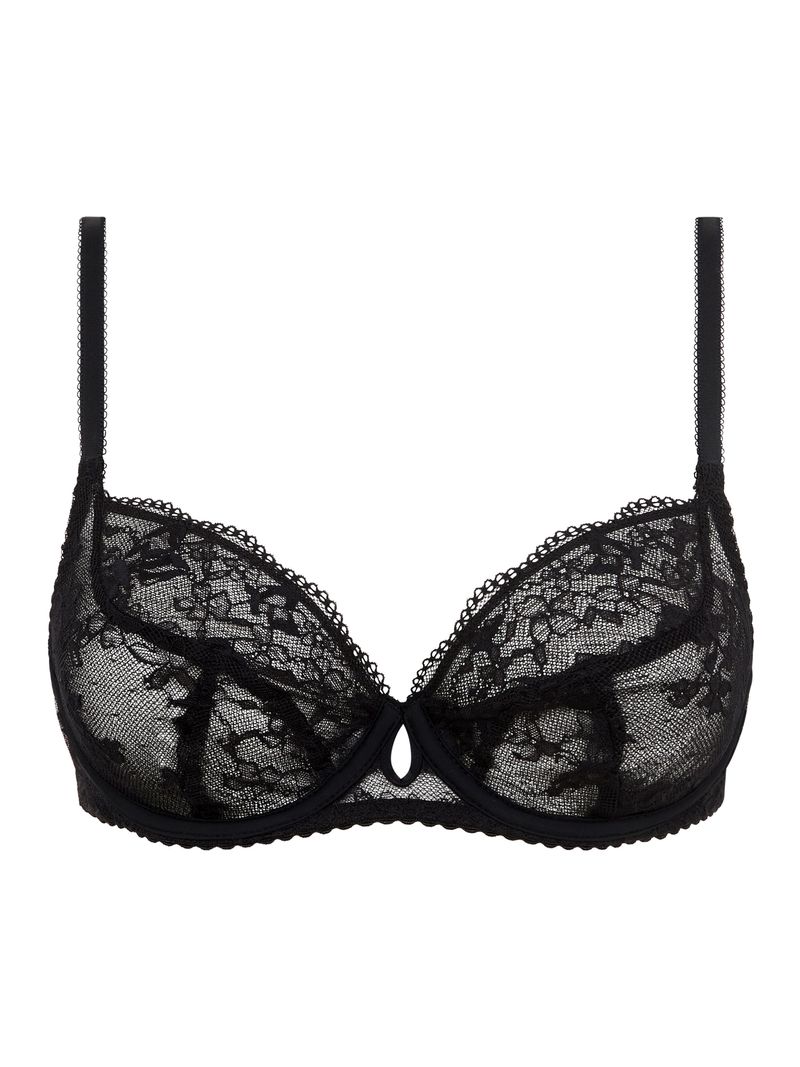 C1AMM0 Kiss Black 011