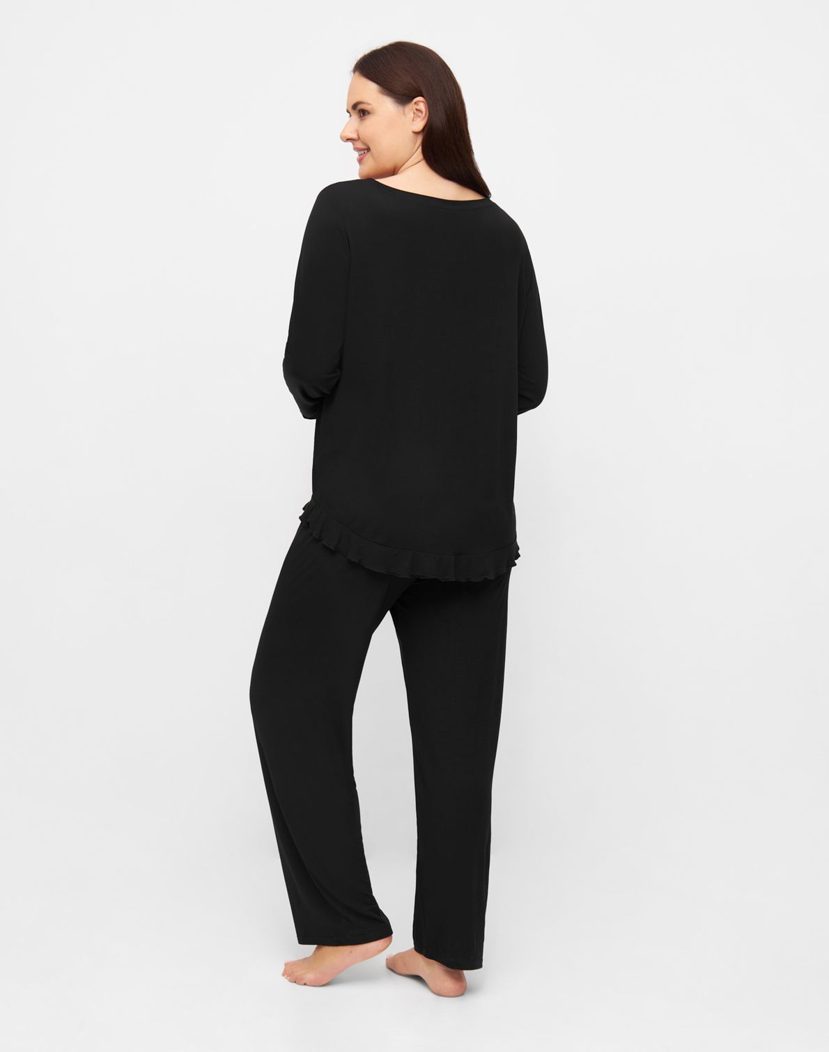 Maya Sweater Black
