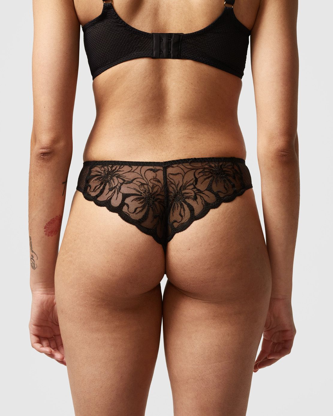 Fleurs C12M90 Black 11