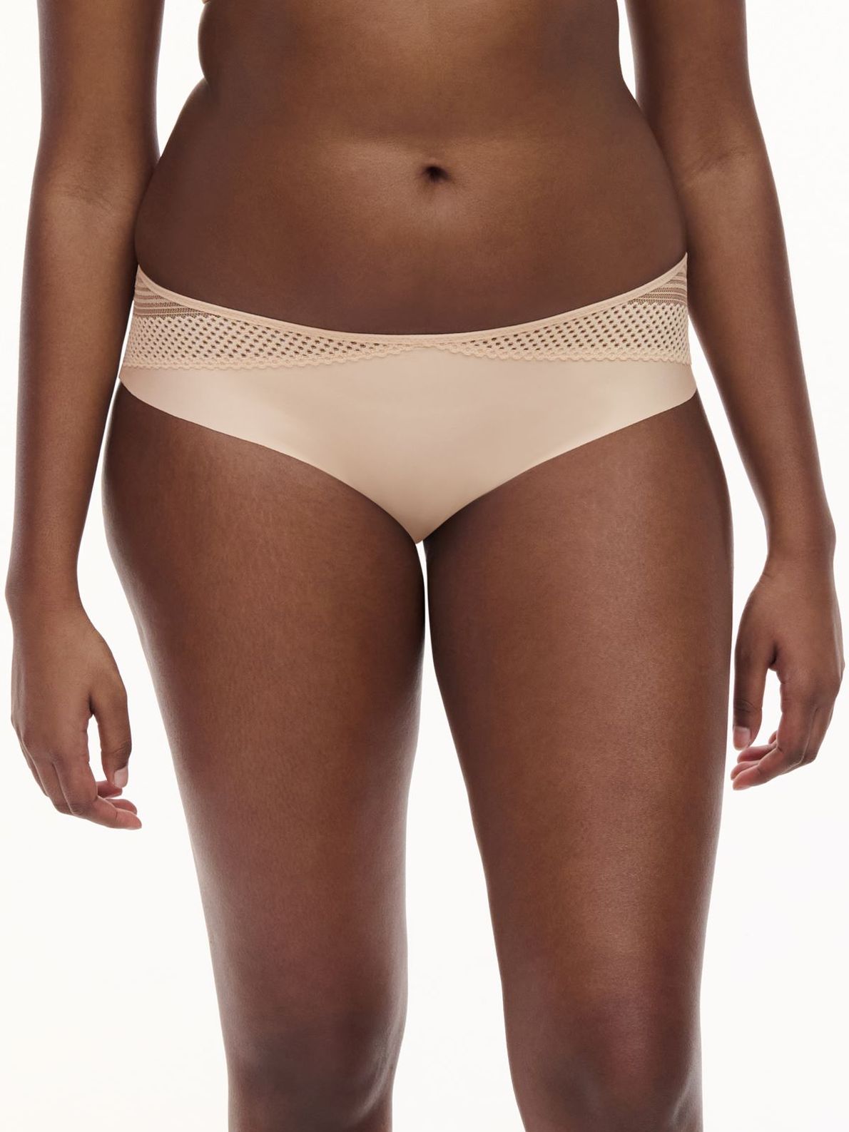 C22Ab0 Play Golden Beige 01N