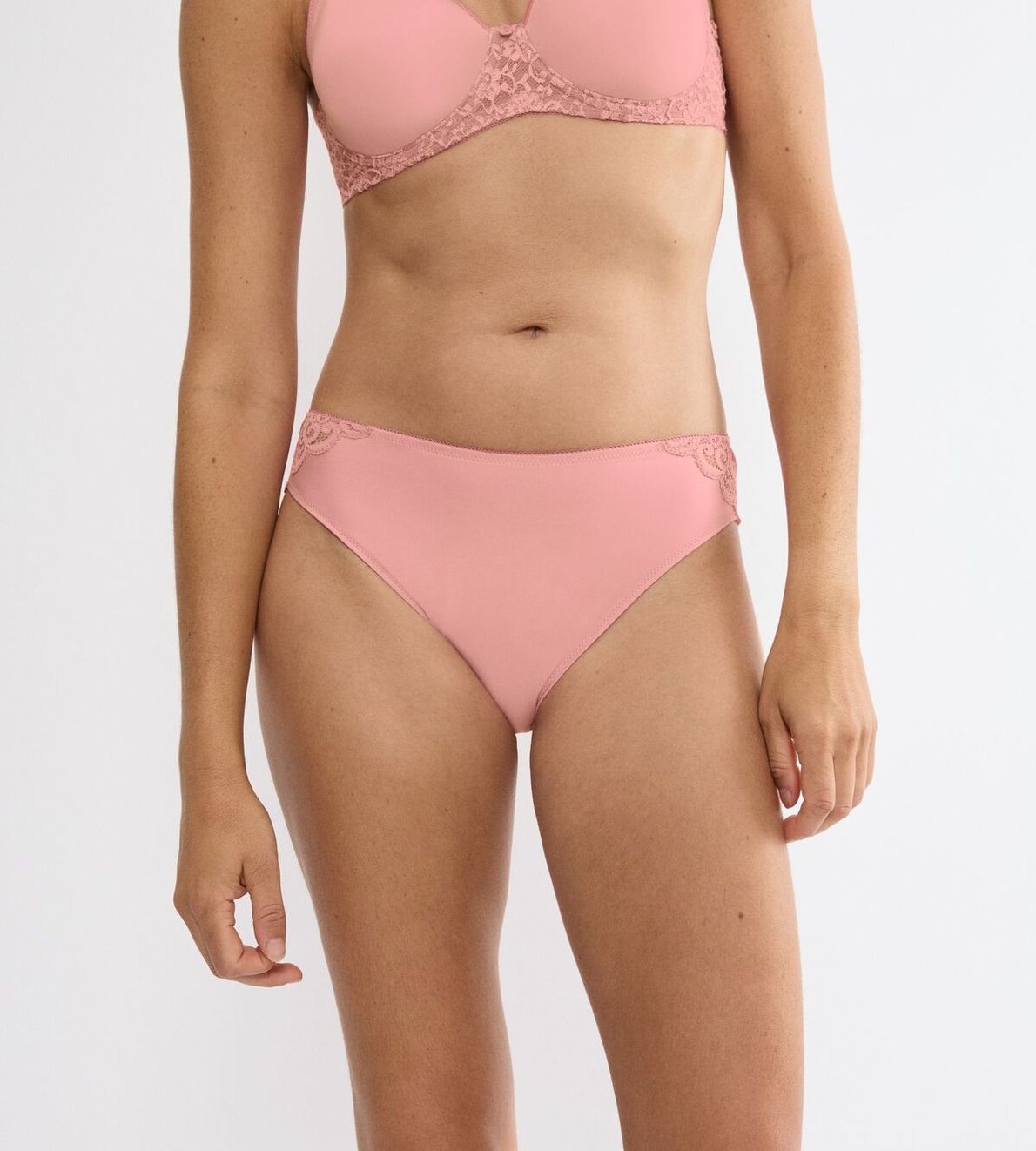 Amourette Tai Cherry Rose 00Be