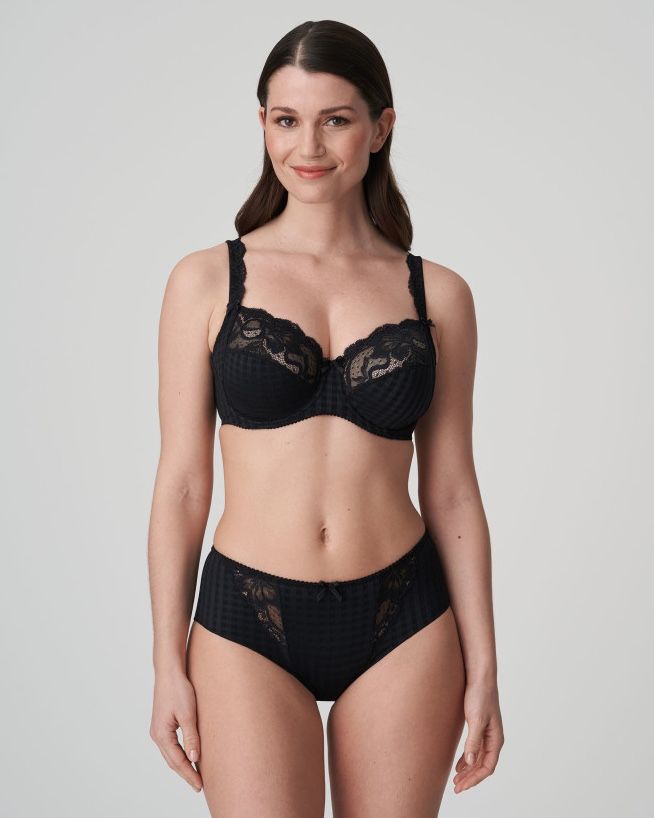0162120 Madison Black
