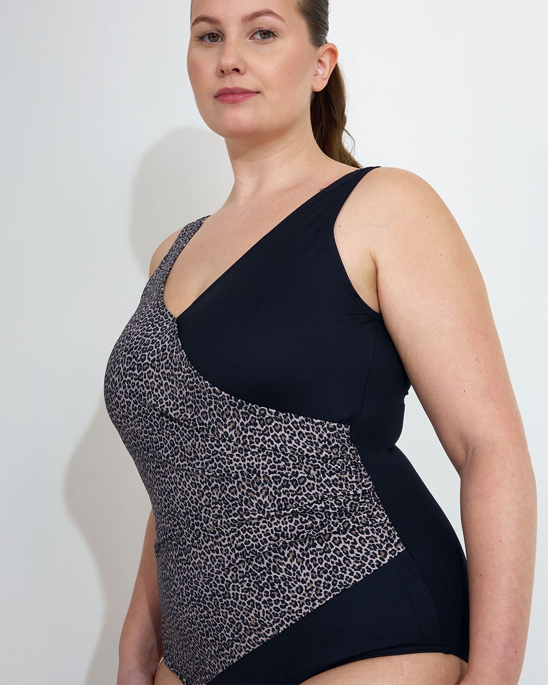 Pamela Sw Leo