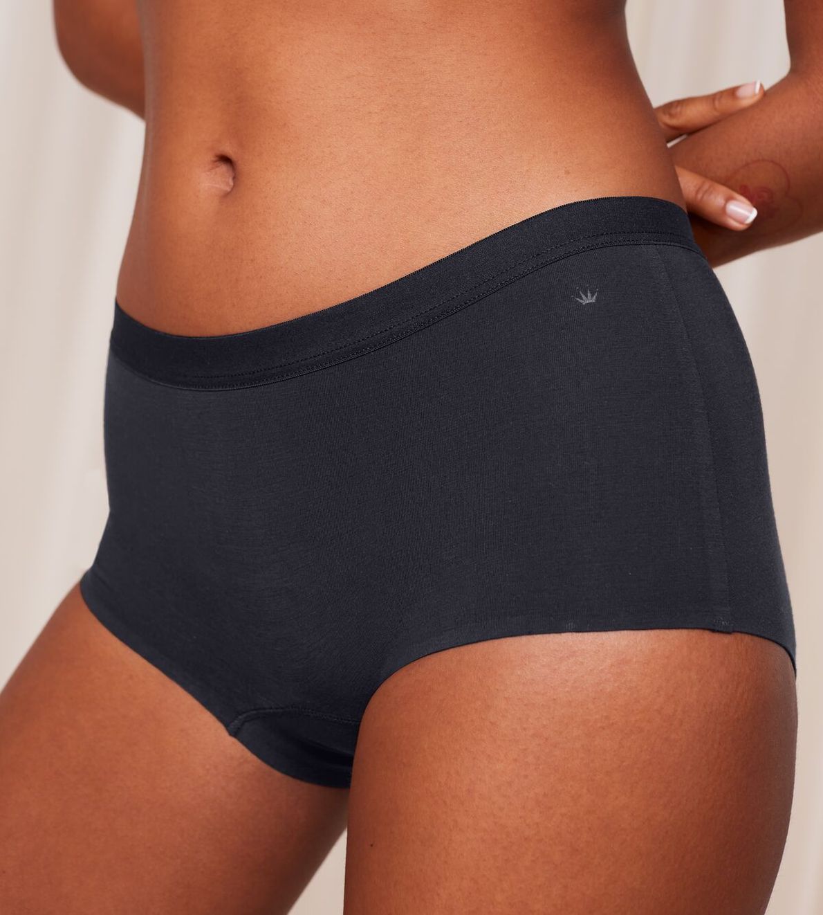 Smart Natural Boyshort Black 0004