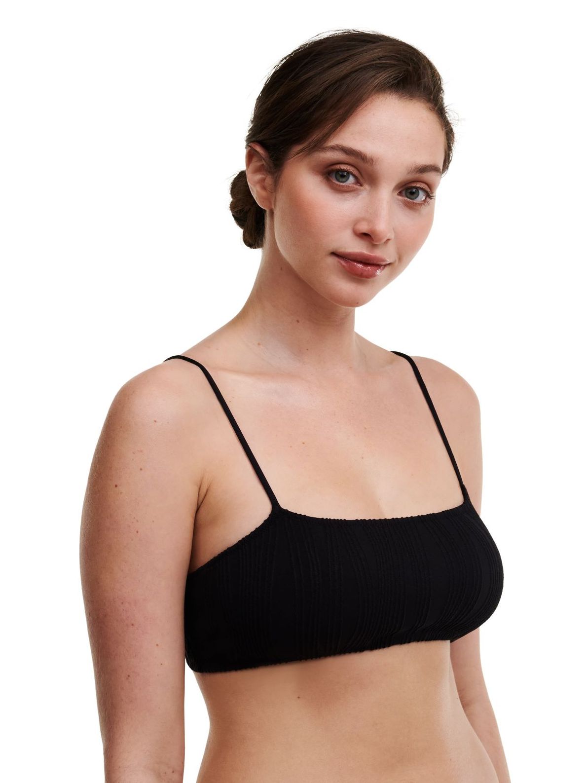 C12Vq9 Black 011