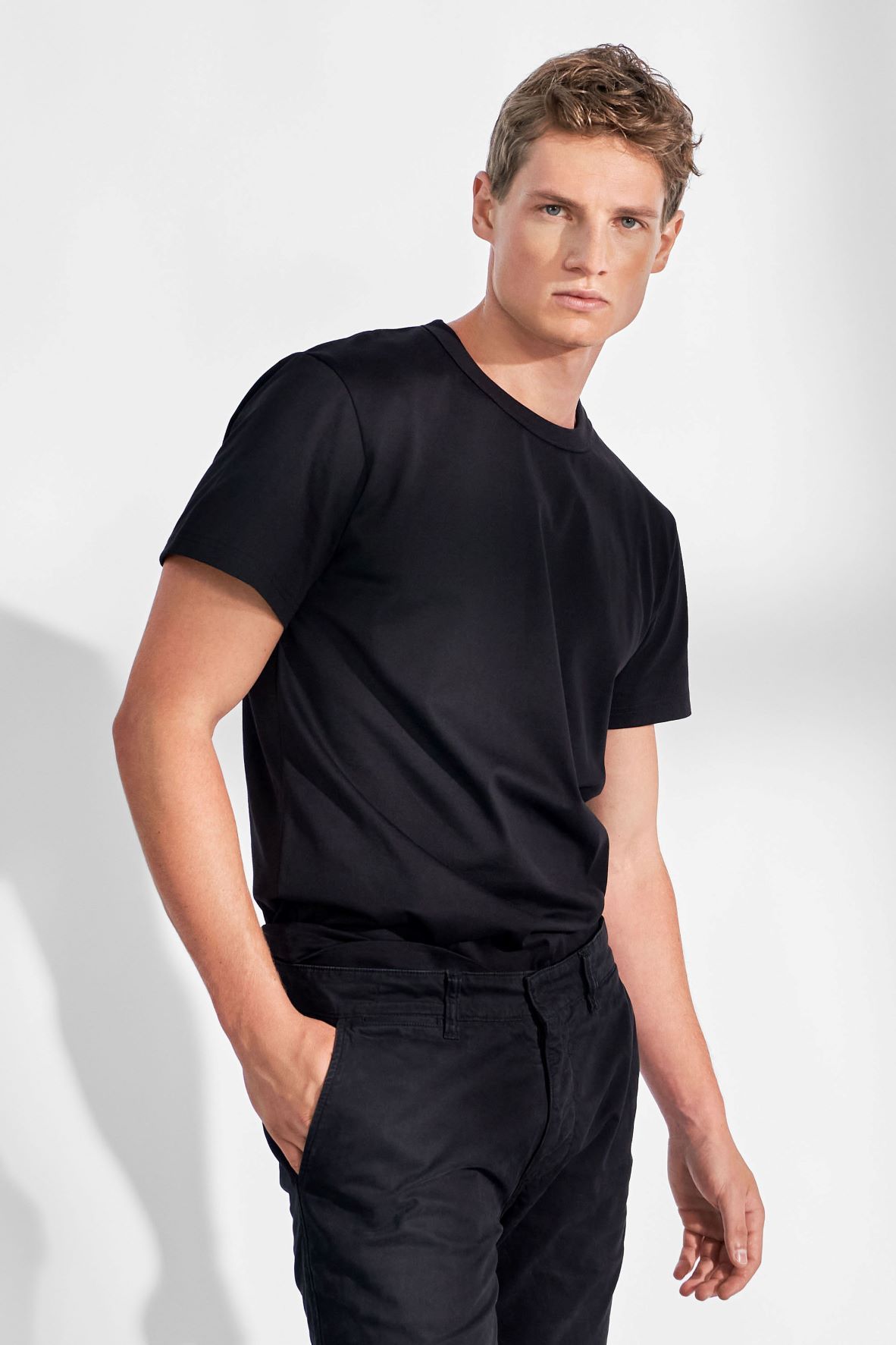 Bread & Boxer Crew-Neck Pima Black
