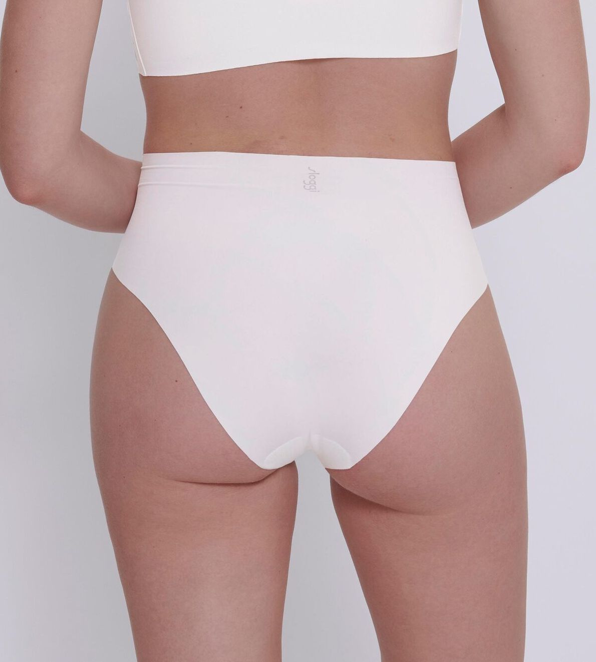 Sloggi Zero Feel 2.0 High Waist Silk White Gz
