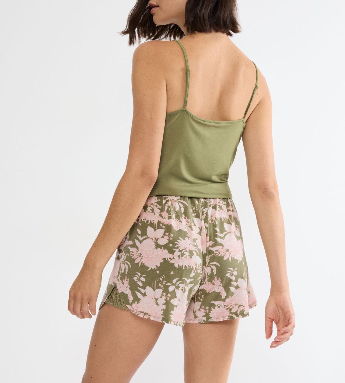 Aura Spotlight Shorts Green Combination 0031