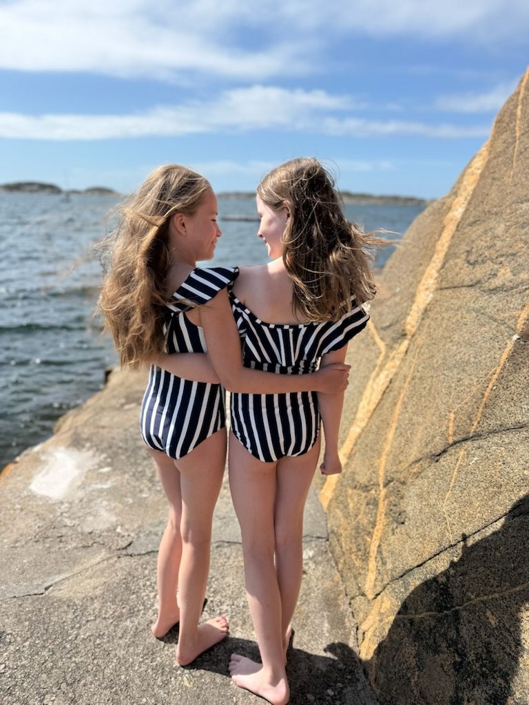 Carmen Kids Clear Water