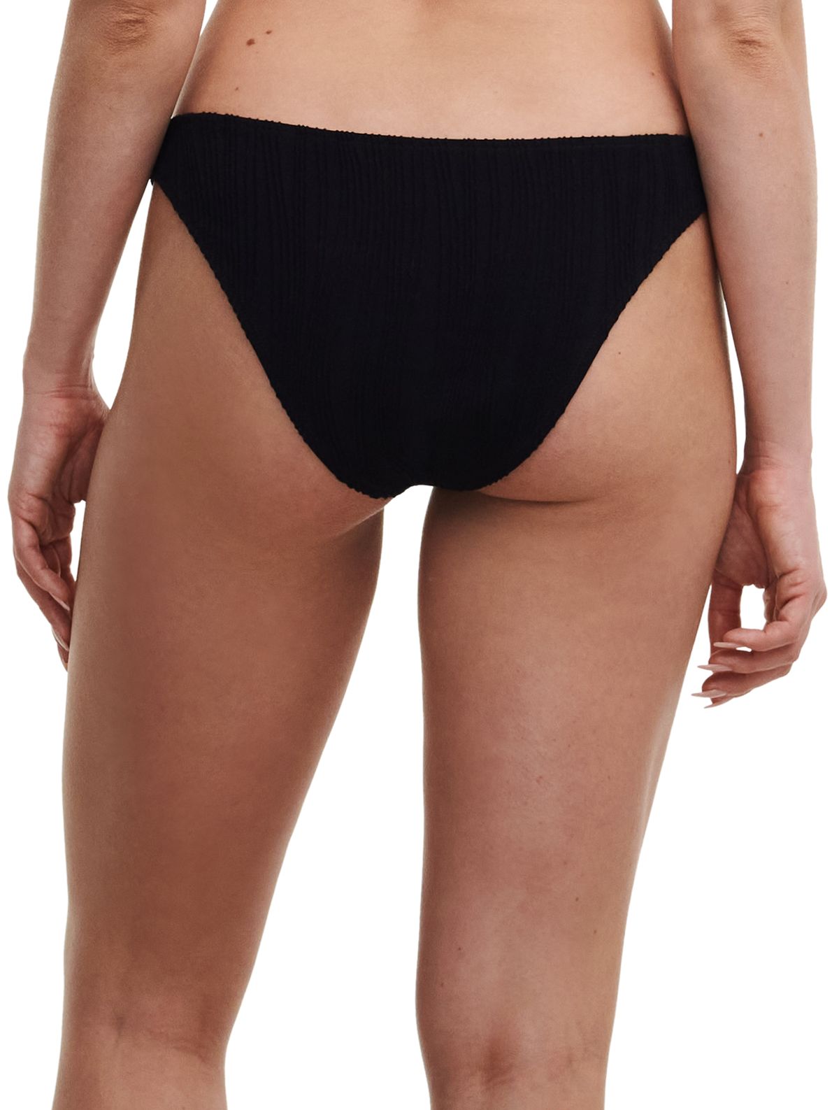 C12Vg0 Black 011