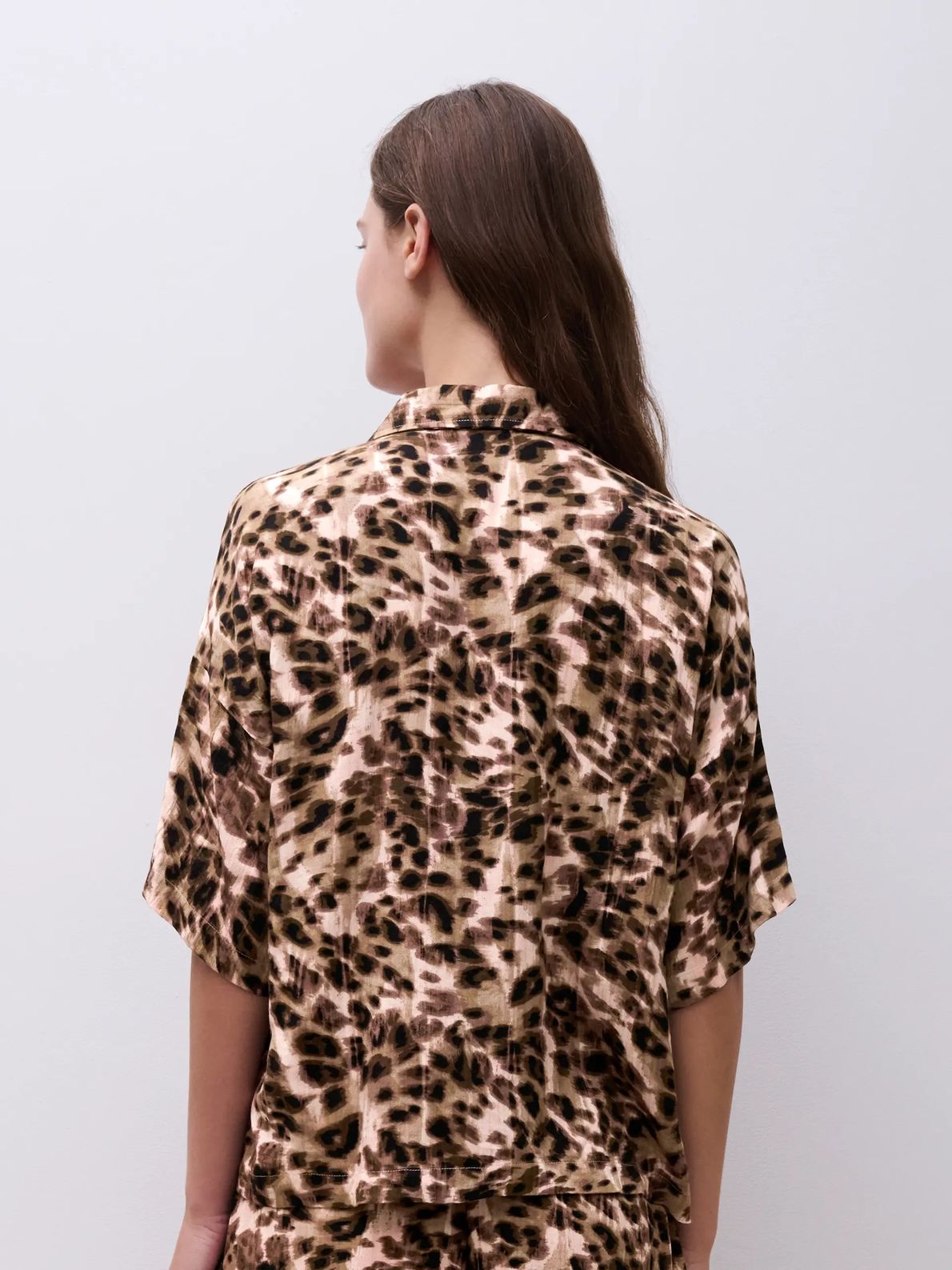 Fnagj5 Layla Acorn Leo D89