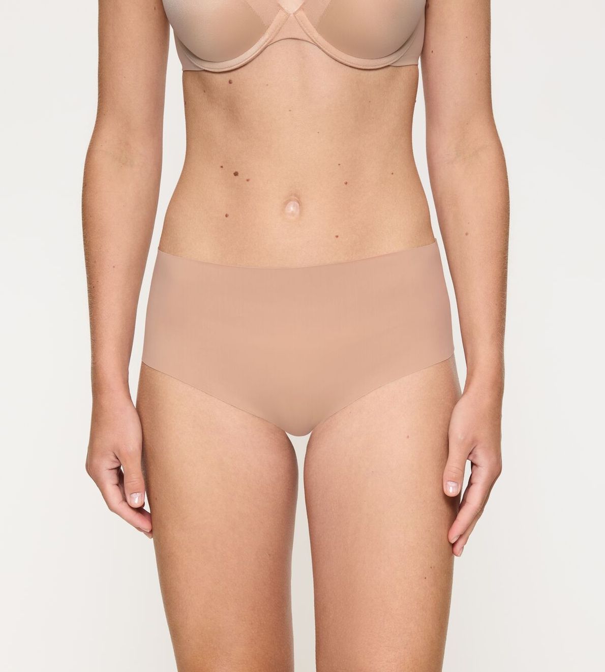 Pretty Micro Maxi Neutral Beige 00Ep